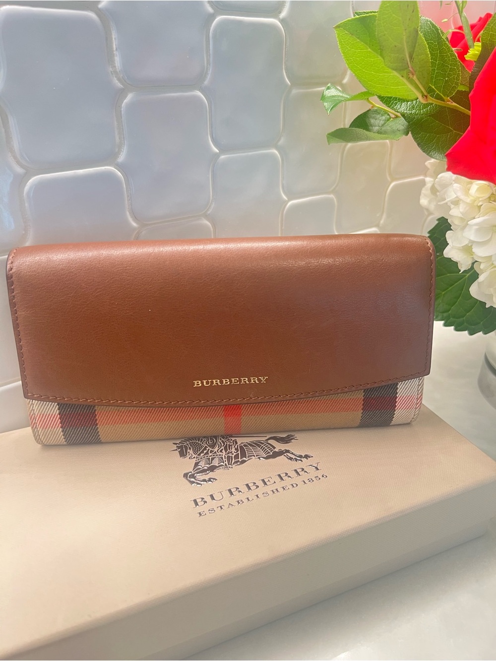 Authentic Burberry Haymarket Check Continental Wallet. Leather. Coral Red/Brown.